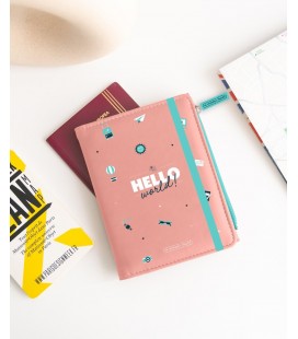 FUNDA PASAPORTE ROSA HELLO WORLD!