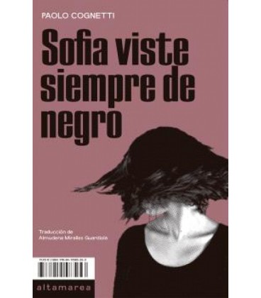 SOFIA VISTE SIEMPRE DE NEGRO