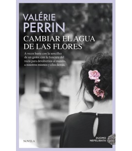 CAMBIAR EL AGUA DE LAS FLORES