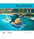 EN LA PISCINA MAYUSCULA Y MANUSCRITA