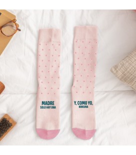 CALCETINES T 35 38 MADRE SOLO HAY UNA Y COMO YO NINGUNA